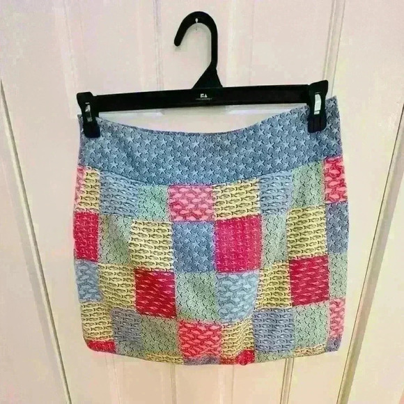 Vineyard Vines Madras skirt, size 8, side zipper, - Picture 4 of 5